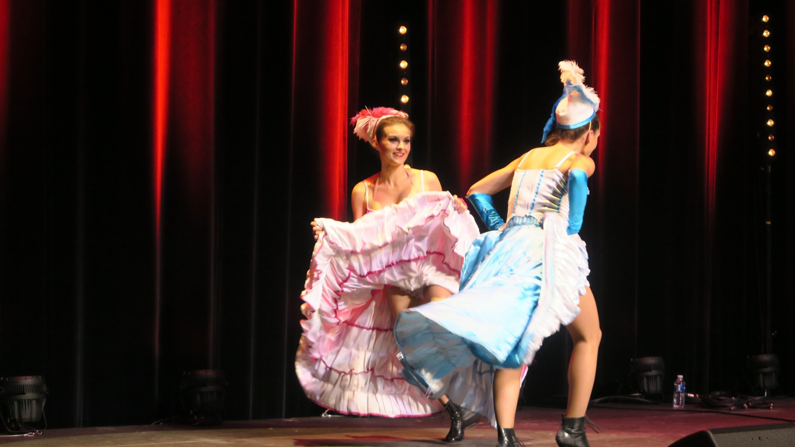 les duarigs Cabaret Rétro